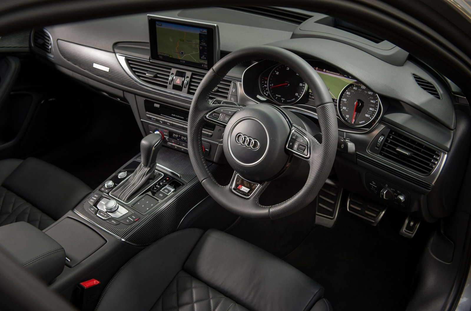 imgi_142_Audi-A6-interior-1 (1)