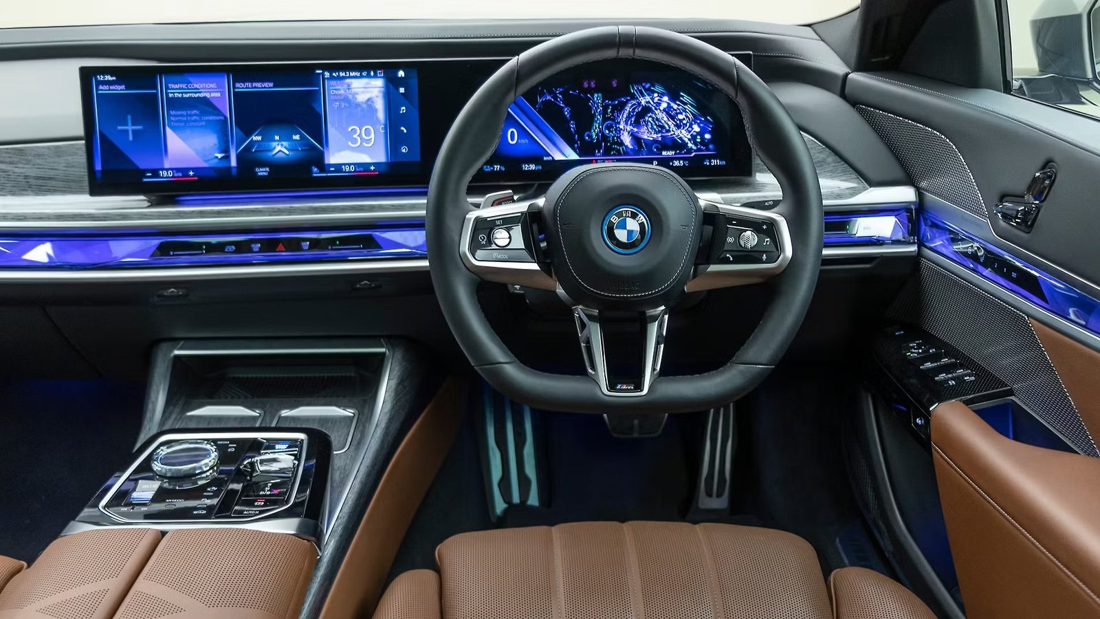imgi_142_i7-interior-steering-wheel