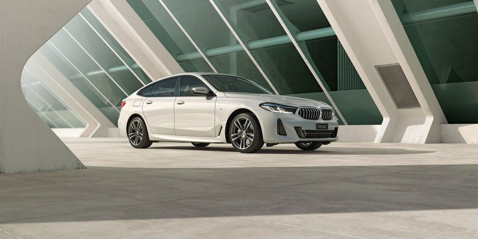 imgi_181_01_BMW_6_Series_Gran_Turismo_M_Sport_Signature_73c676118e