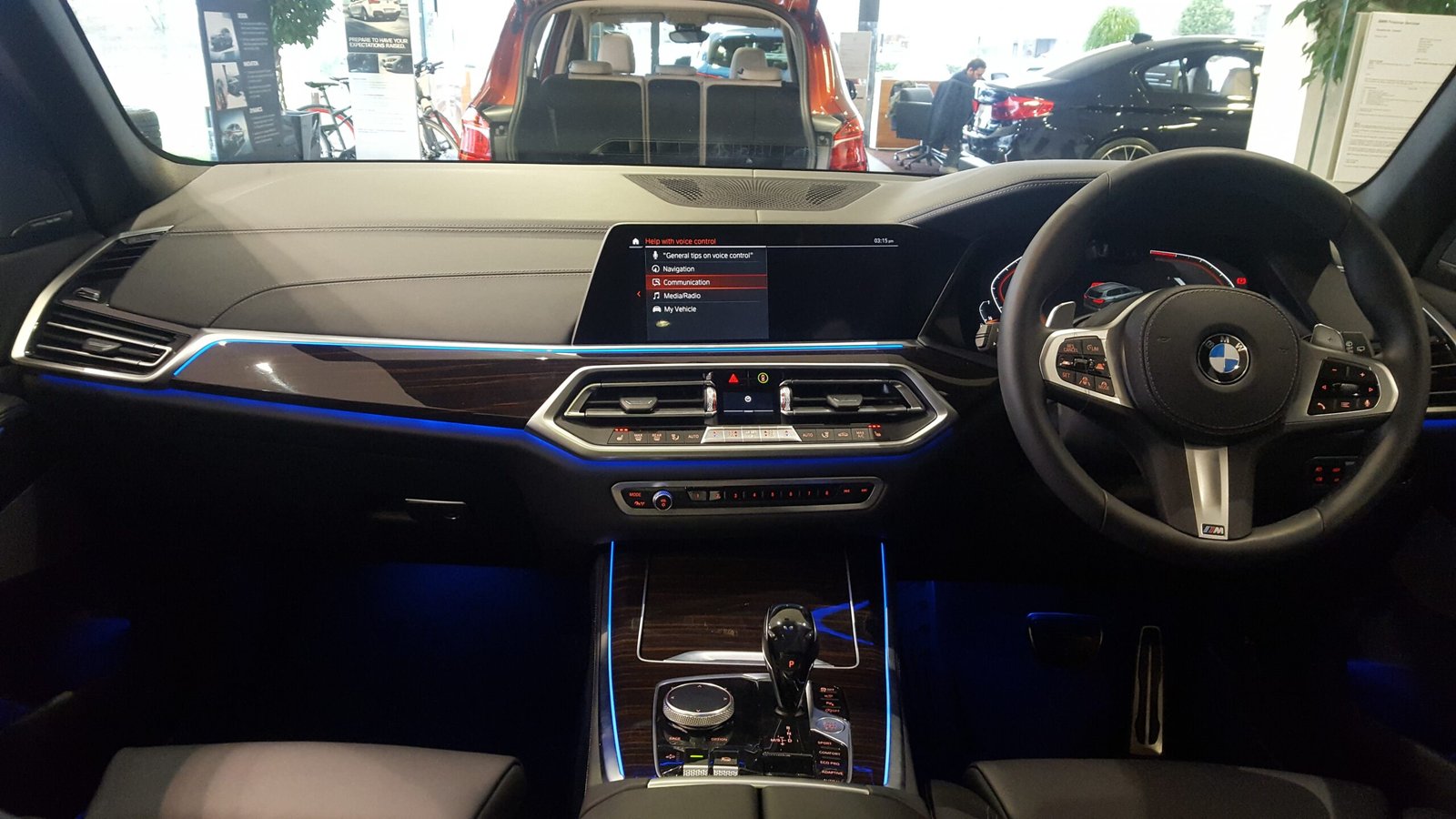 imgi_187_2019_BMW_X5_30d_M_Sport_3.0_Interior